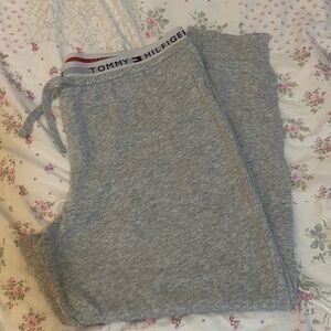 Men’s Tommy Hilfiger Sweat Pants Size Large